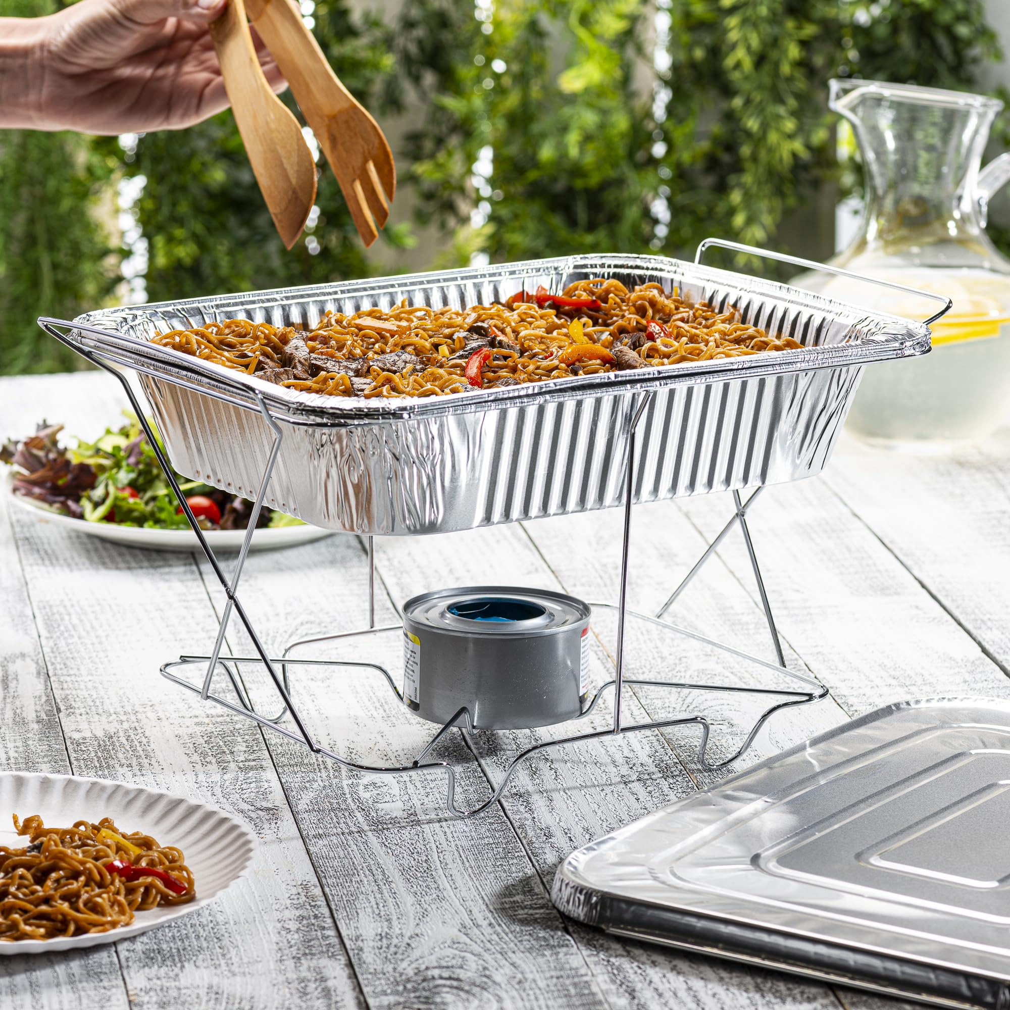 GUSTO disposable pans simplify cleanup after gatherings and meal prep.