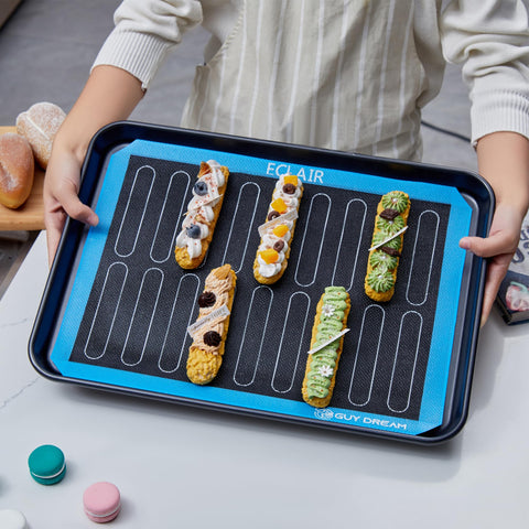 GUY.DRE.MAT BPA-free surface provides safe, non-stick baking for breads and pastries.