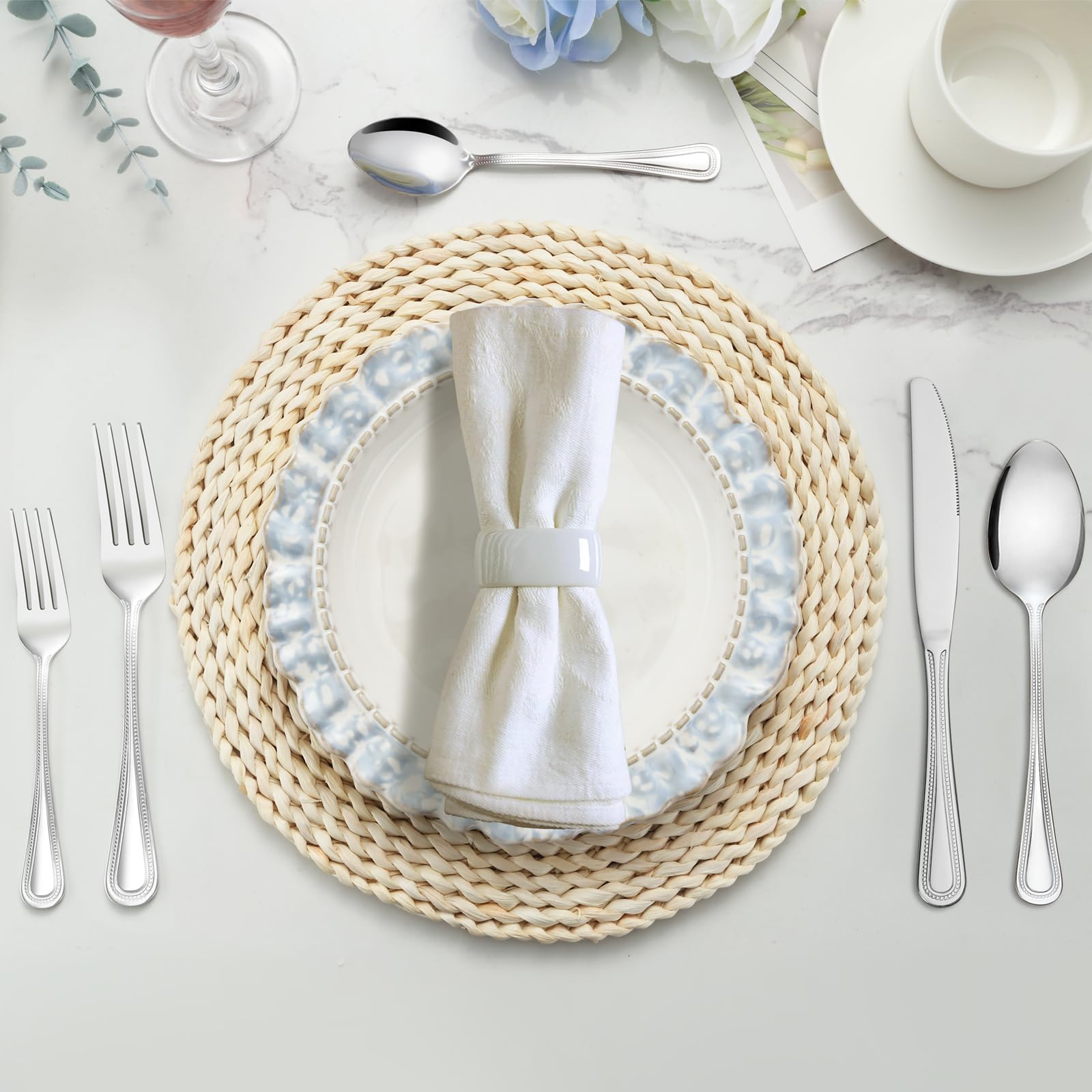 Gymdin ideal for home dinners and upscale events or restaurants.