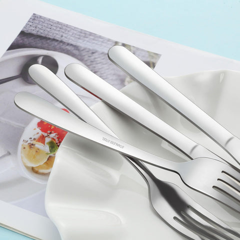 Gymdin mirror polish finish maintains shine after meals.