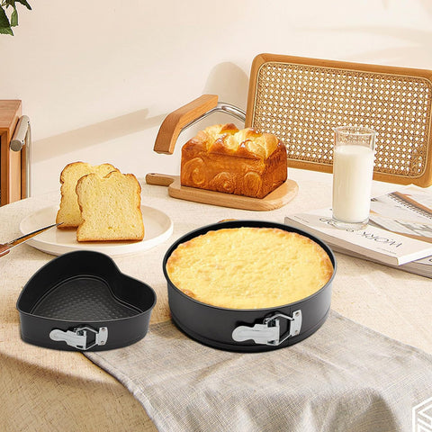 GZMAISULEE easy-clean bakeware for faster kitchen cleanup after baking.