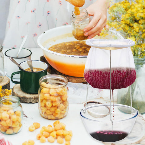 Haawooky easy-clean materials ensure quick drying after use