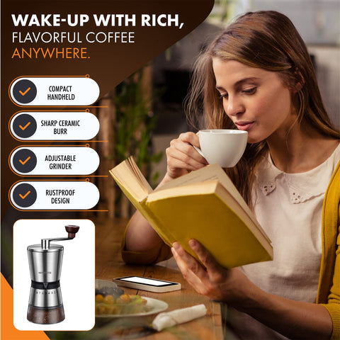 HAIYUECOFEE glass catcher in use keeps grounds tidy during grinding.