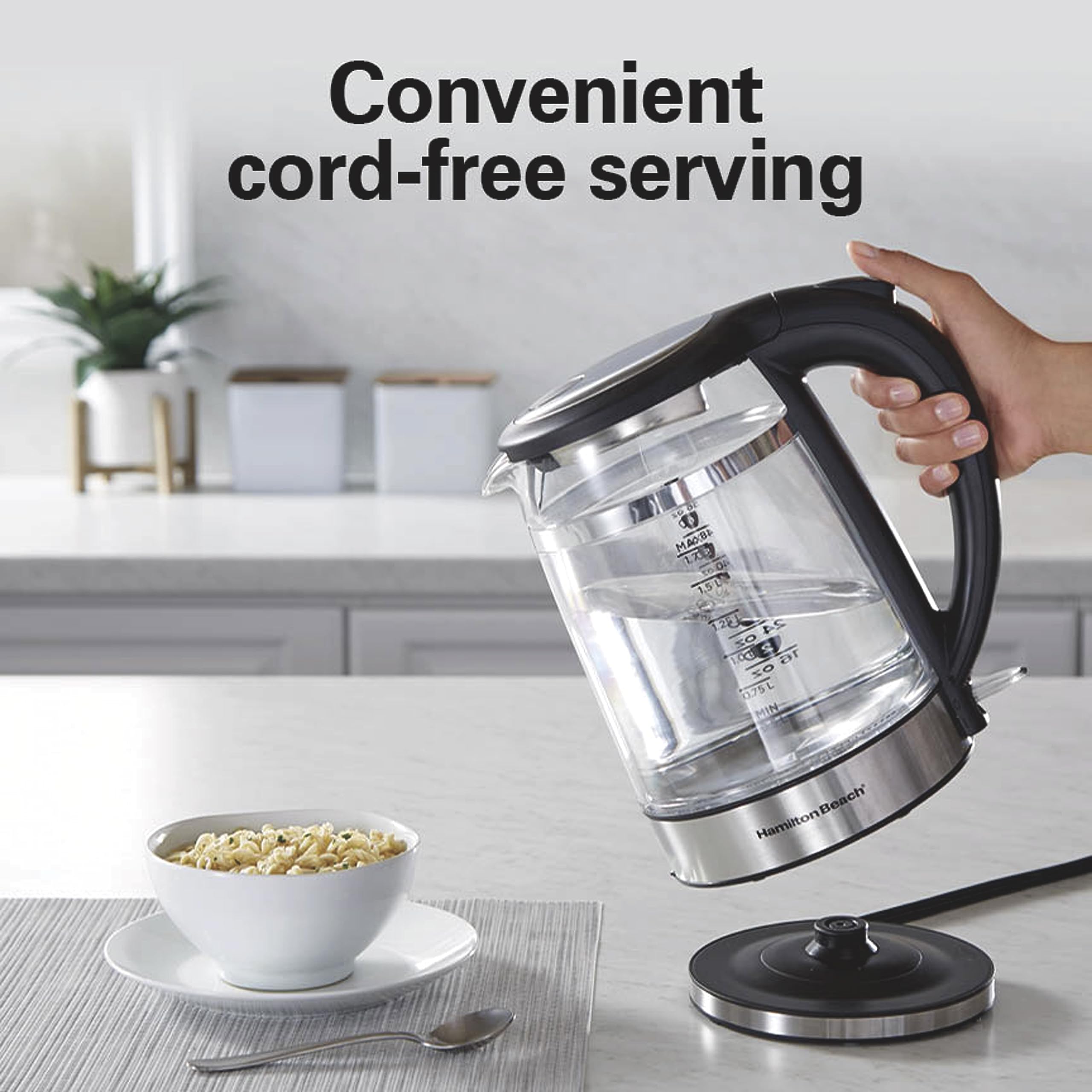 Hamilton Beach cordless serving for convenient, base-free pouring.