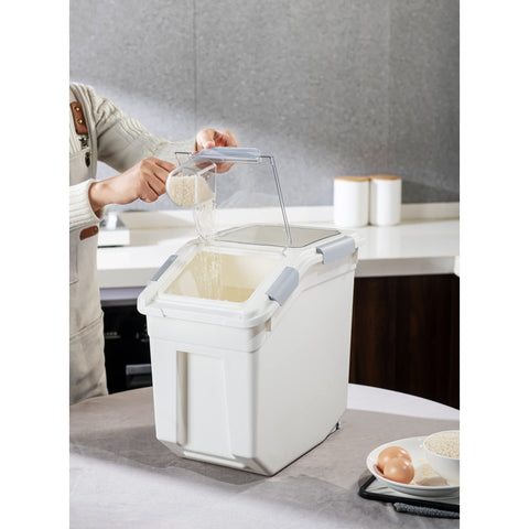 HANAMYA handle and four wheels enable easy moving and rearranging.