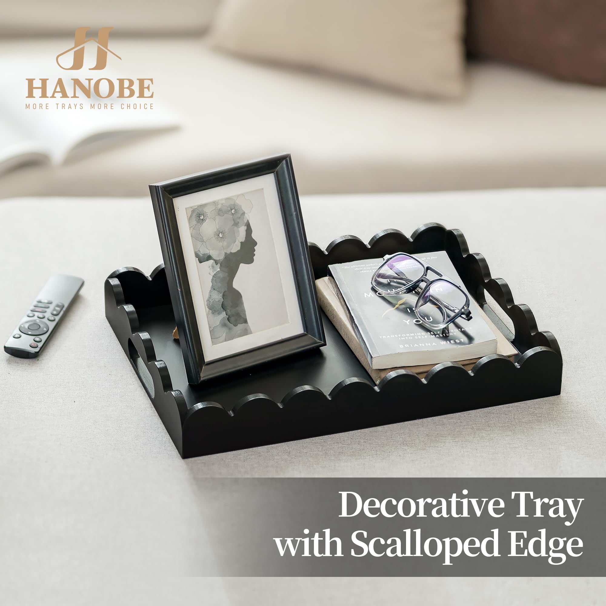 Hanobe tray fits ideal dimensions on compact tabletops for tidy use.