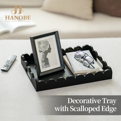 Hanobe tray fits ideal dimensions on compact tabletops for tidy use.