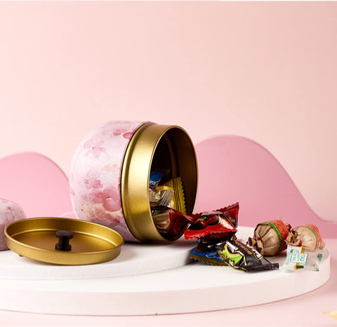 HAN SHENG compact canisters are ideal gift-ready kitchen organizers.