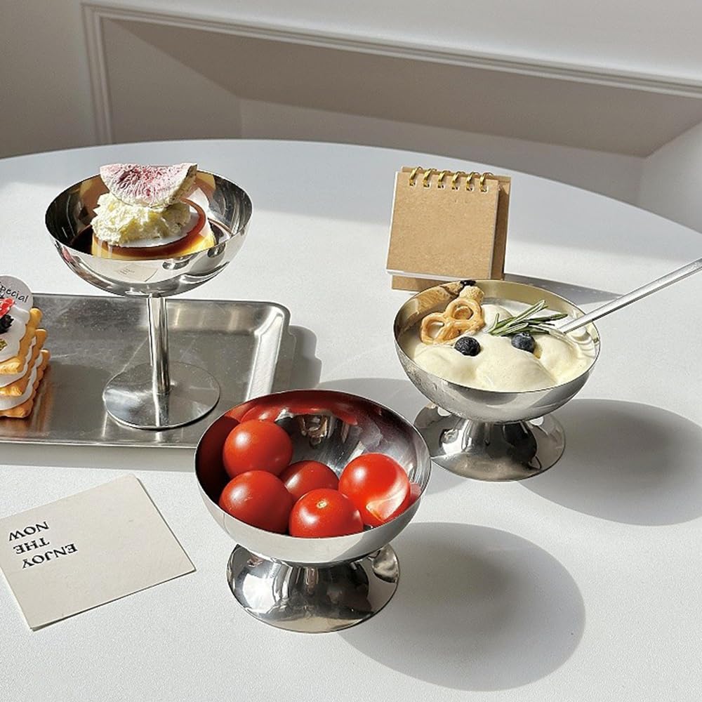 Hapivida mini dessert cups in silver showcase yogurt and mousse portions.