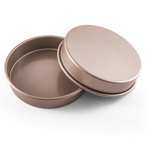 HAPPIELS champagne-gold finish makes a stylish gift for bakers.