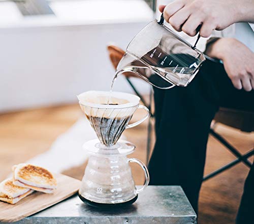 Hario Air Kettle lightweight construction for comfortable handling.
