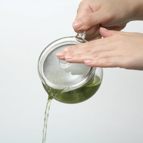 Hario ChaCha Maru teapot with large strainer supports full leaf expansion.