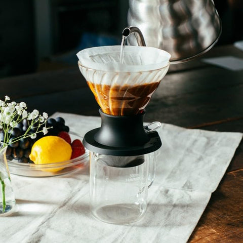 Hario Switch immersion dripper delivers balanced extraction with intuitive flow control.