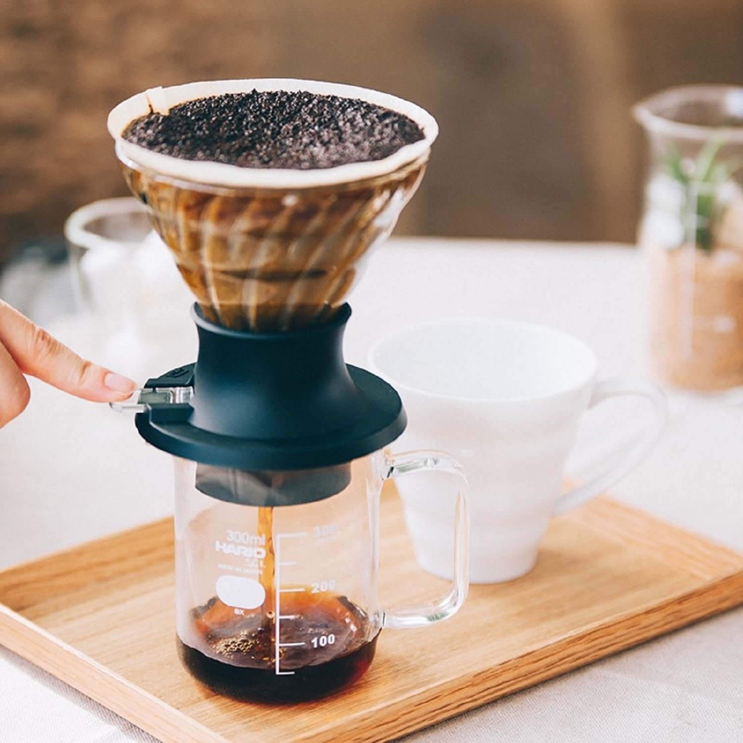 Hario Switch valve assembly showing the stainless steel ball mechanism.