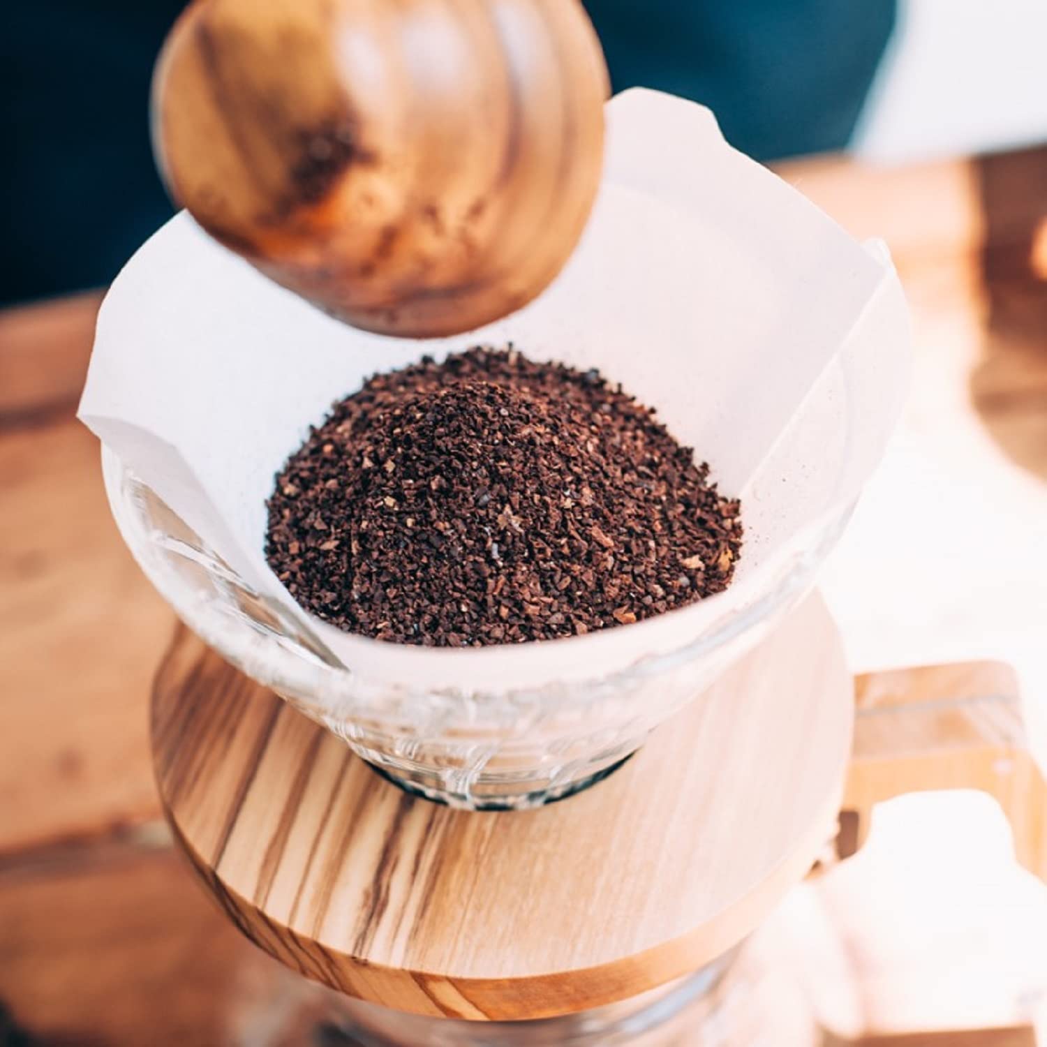 Hario VDGR-02-OV heat-resistant glass body handles hot pours