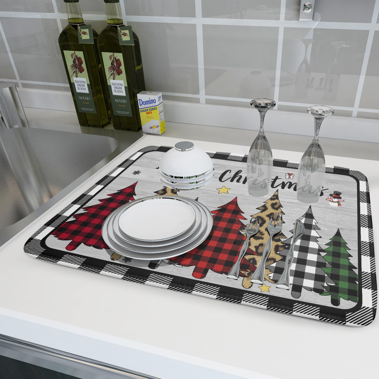 Harooni Christmas-print detail highlights festive style on kitchen counter