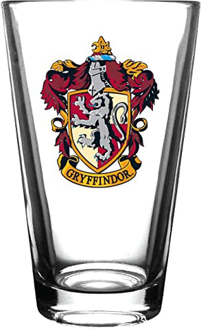 Harry Potter pint glass with Hufflepuff crest for cozy cheers