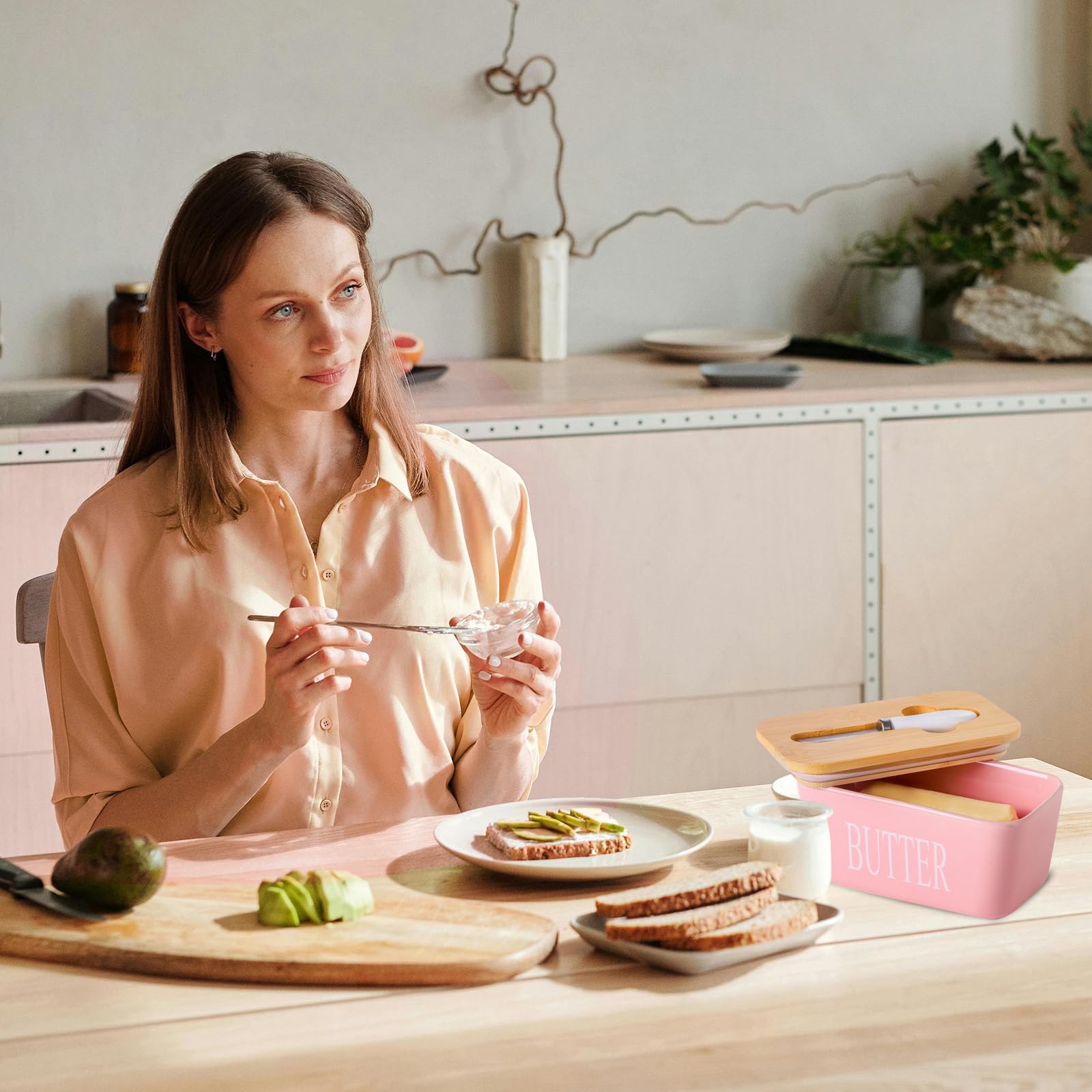 Hasense airtight lid helps minimize spoilage and odor transfer