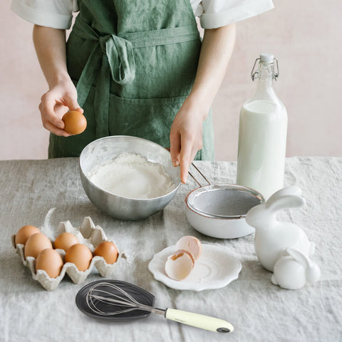 Hasense spoon rest easy cleaning and dishwasher safe.