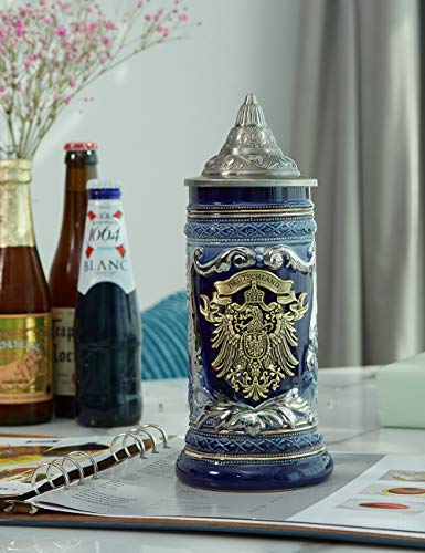 HAUCOZE Petwer lid close-up on a traditional beer stein for a classic look.
