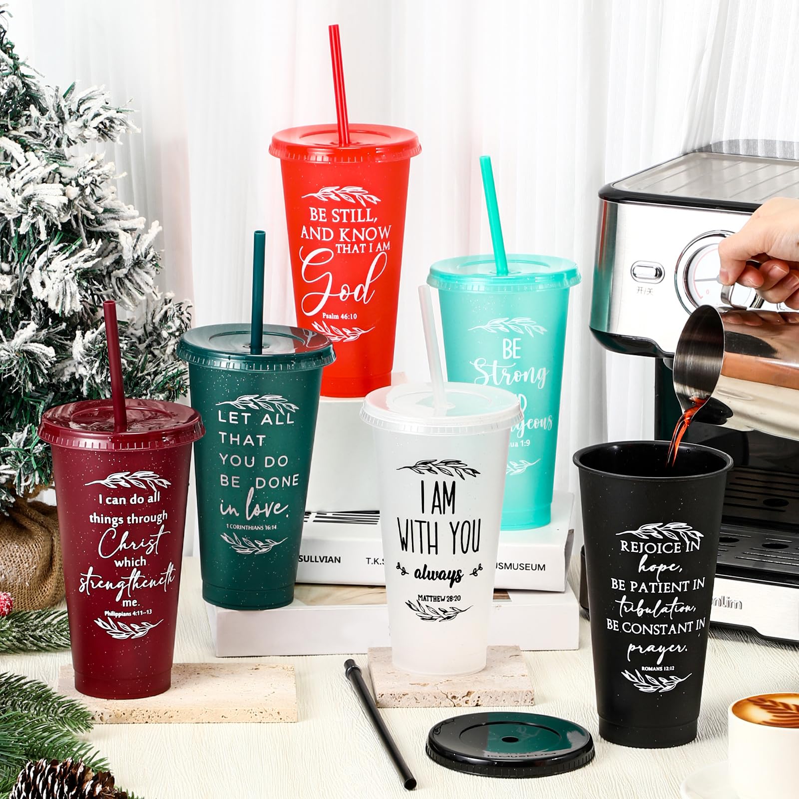 Havawish 24oz tumbler featuring glitter straw for festive hydration