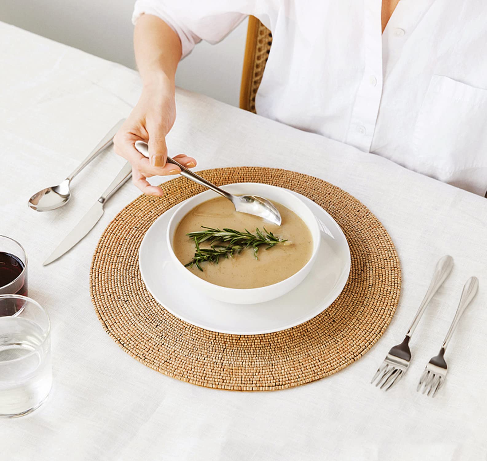 HaWare salad forks combine slim design with easy serving.