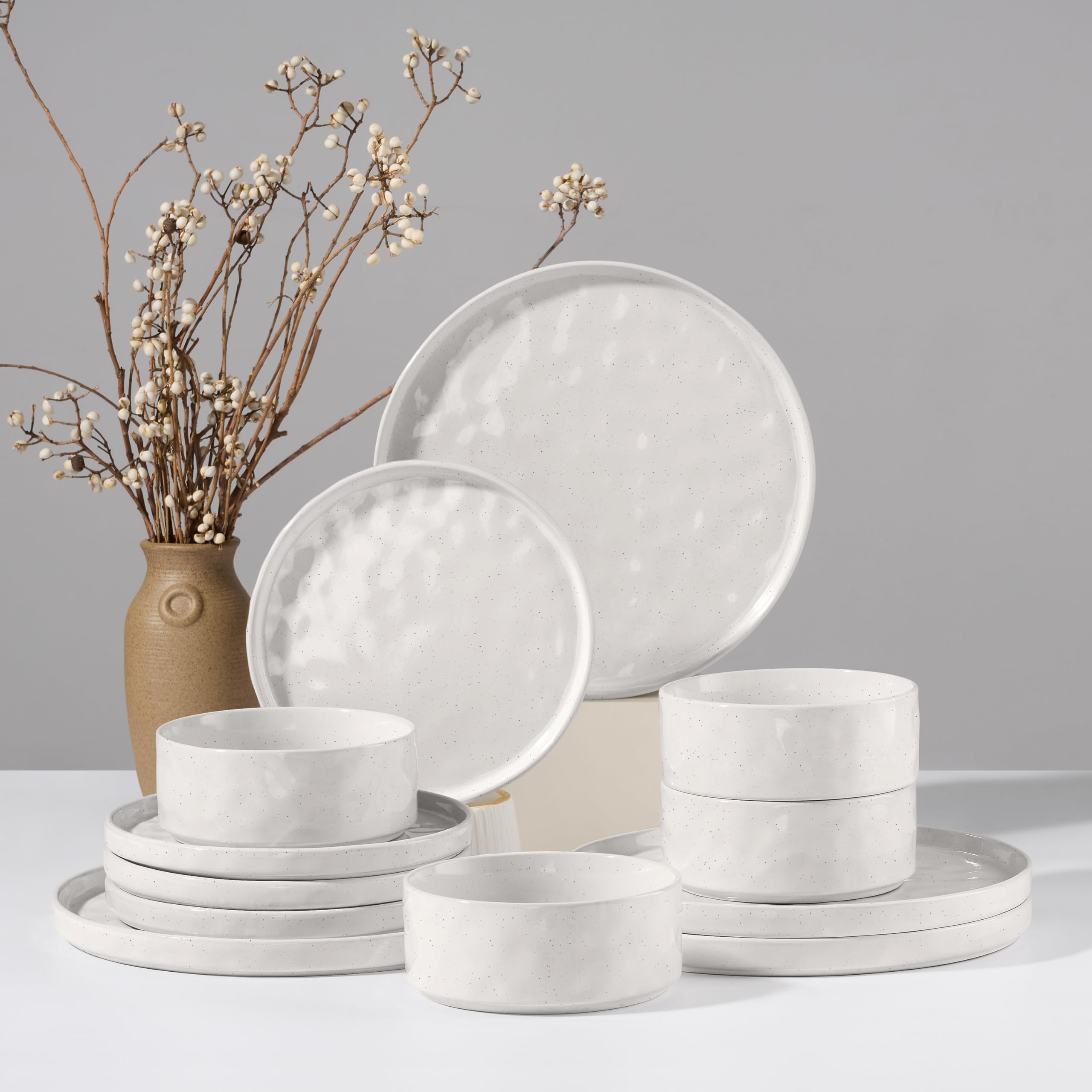 HaWare ripple surface dinnerware with planet-like glaze for refined table styling.
