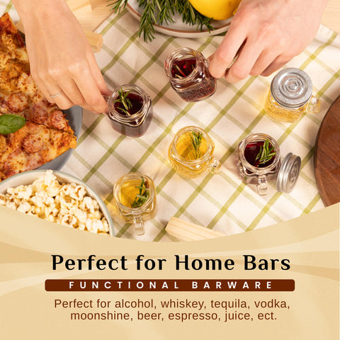 Hayley Cherie leakproof lid ensures secure transport of drinks and treats