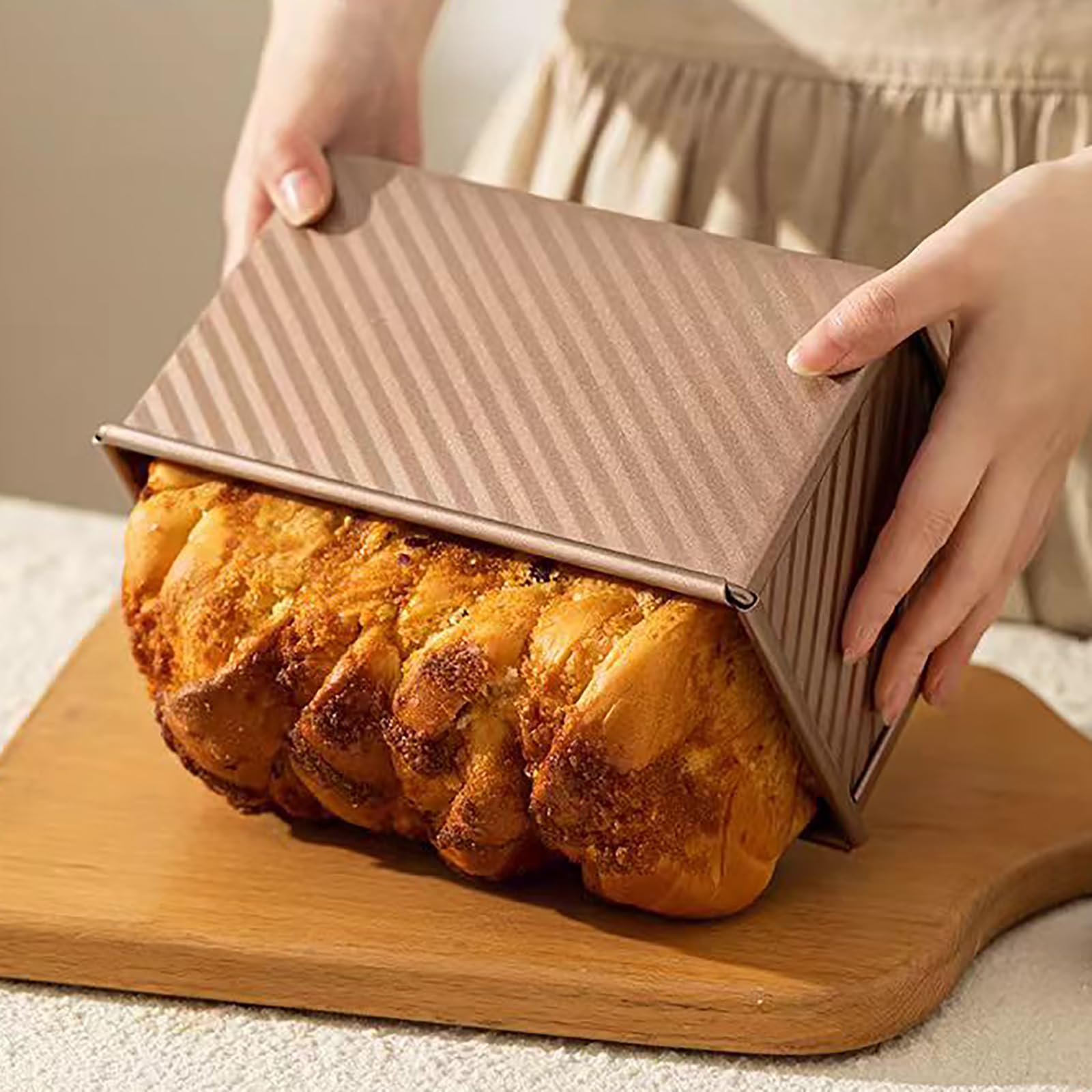 Hazyore pullman bread pan set provides durable, versatile home baking options.