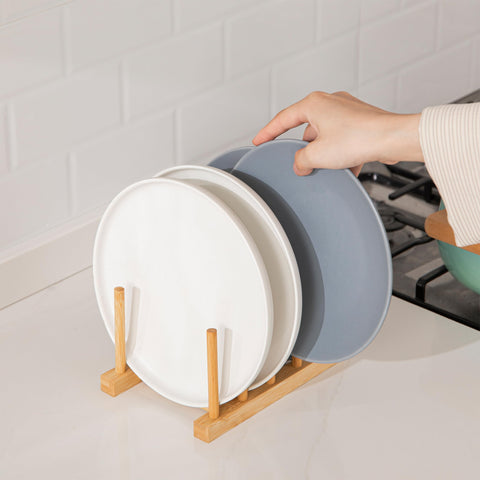 HBlife bamboo cup and bottle area dries mugs and bottles without clutter.