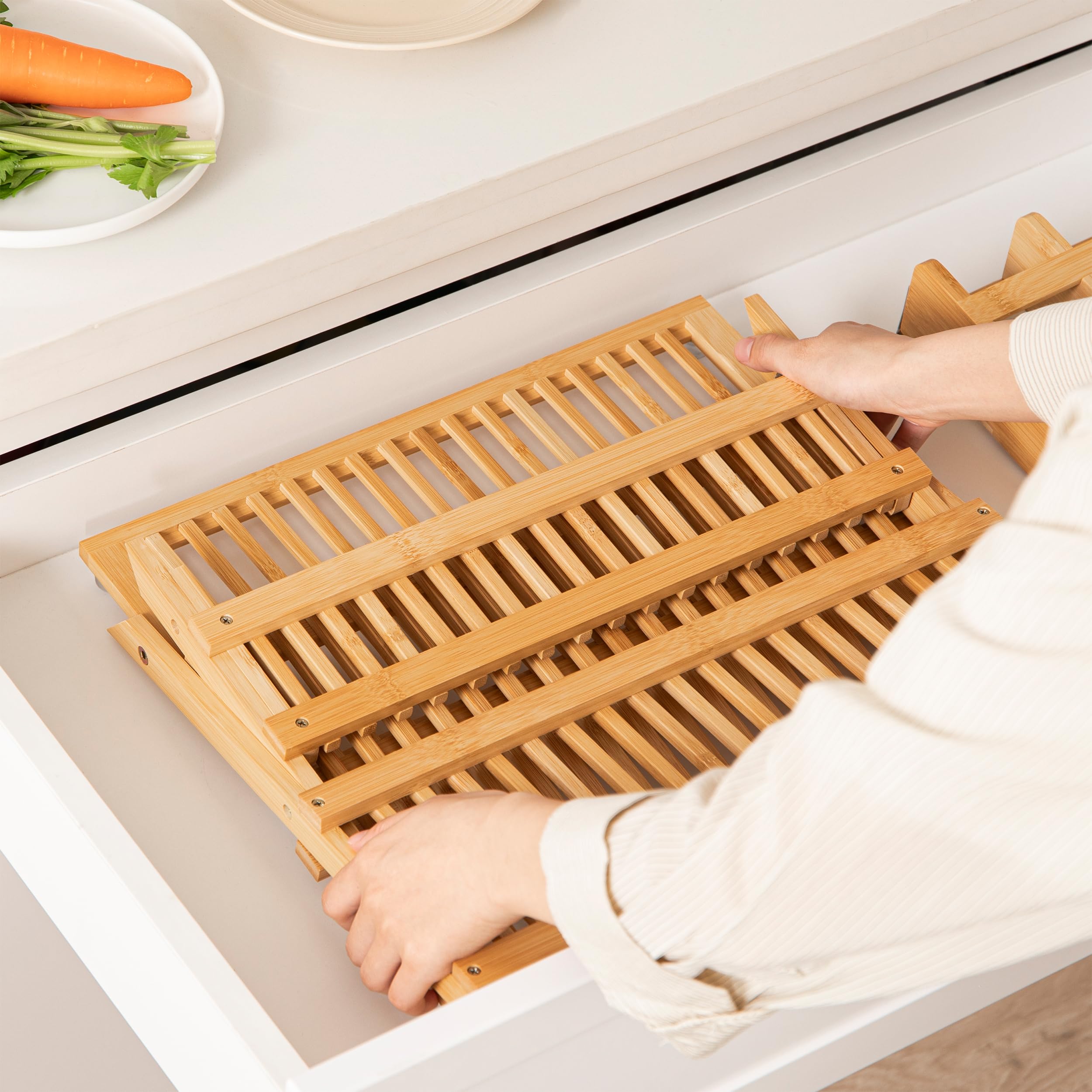 HBlife bamboo rack lower section fits mugs and small plates neatly.