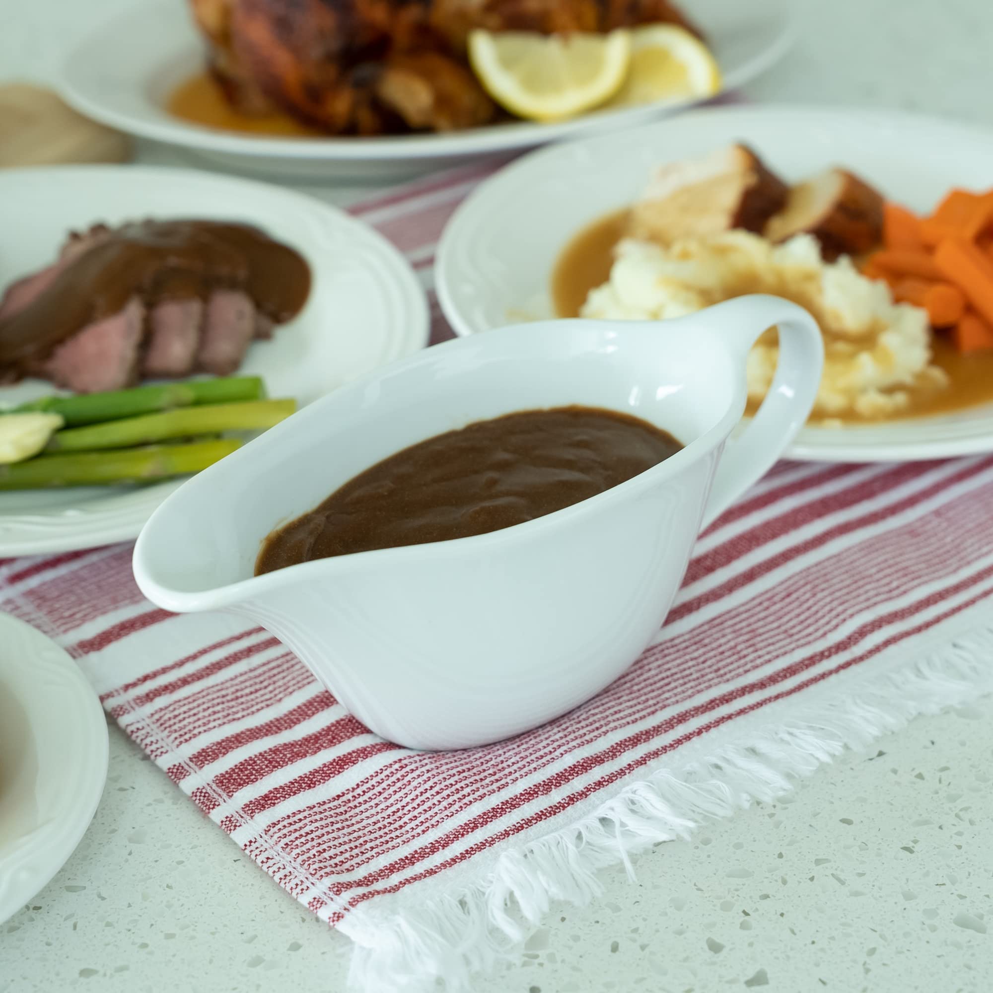 Heartland Home classic black-and-white kitchen collection gravy boat.