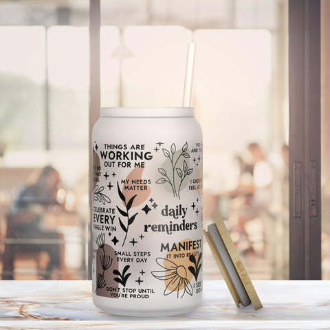 Heather & Willow 16 oz glass tumbler suits home, office, and travel routines.