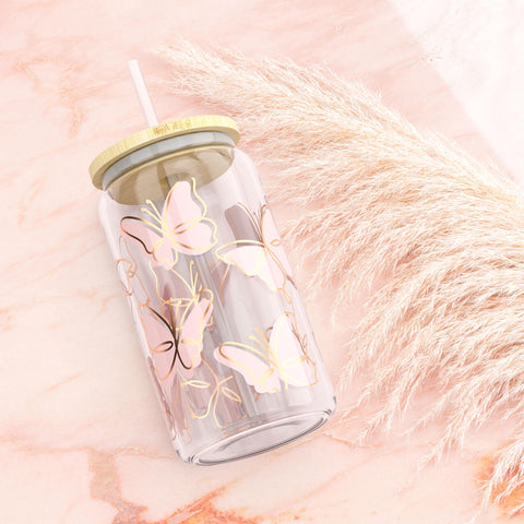 Heather & Willow bamboo lid seals securely for spill-free travel.