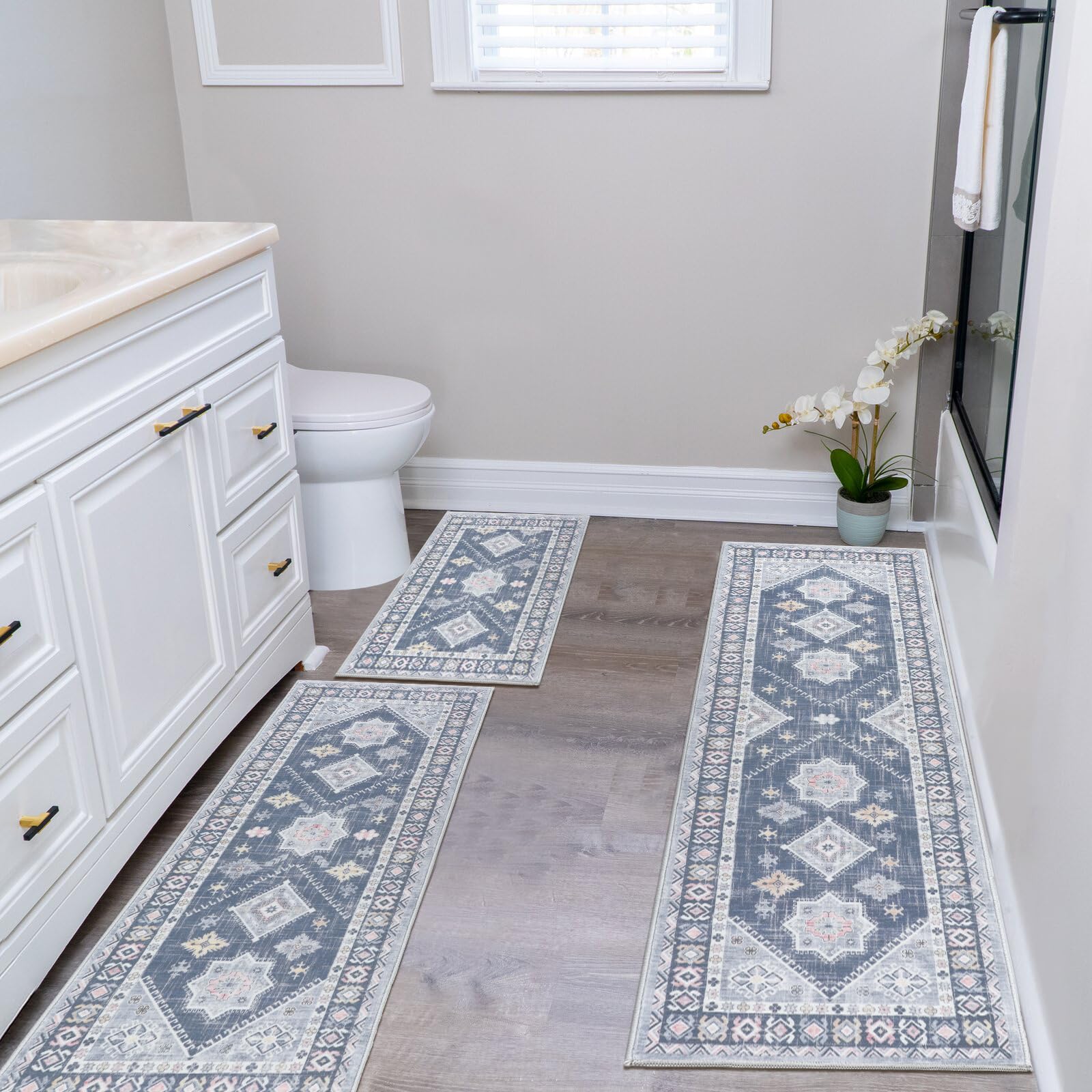 HEBE Rugs boho kitchen rug in cozy kitchen scene, inviting décor