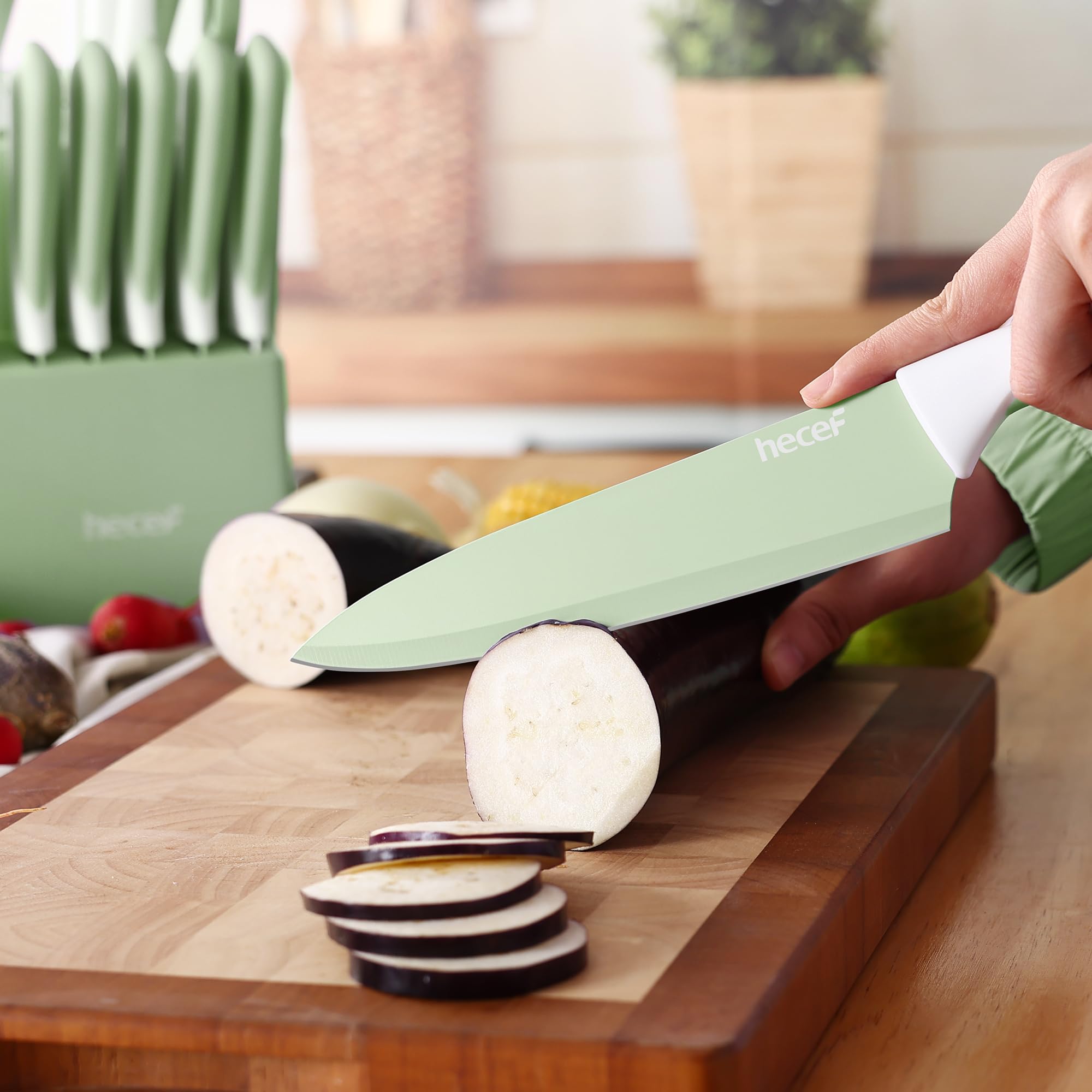 Hecef kitchen scissors for versatile snipping and trimming tasks.