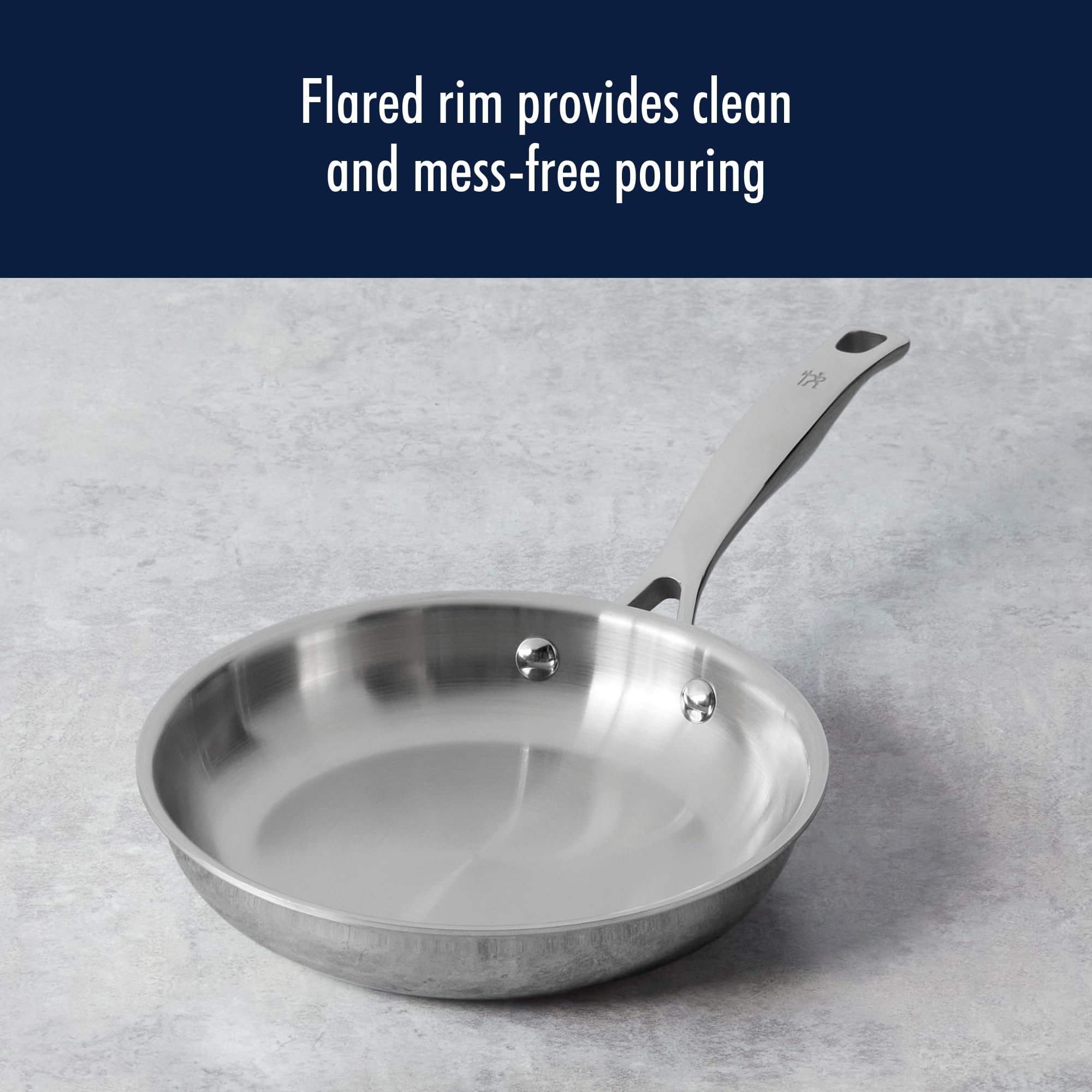 HENCKELS Clad H3 interior capacity markings for precise filling