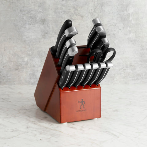 Henckels knife block with six steak knives offers clean, precise slicing at table