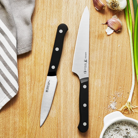 Henckels Solution dishwasher-safe blades simplify cleanup after meal prep.