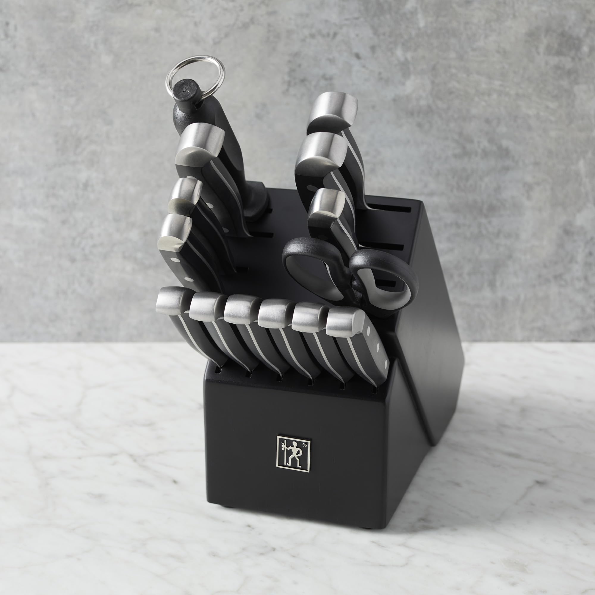 Henckels Statement steak knives set delivers even portions at the table