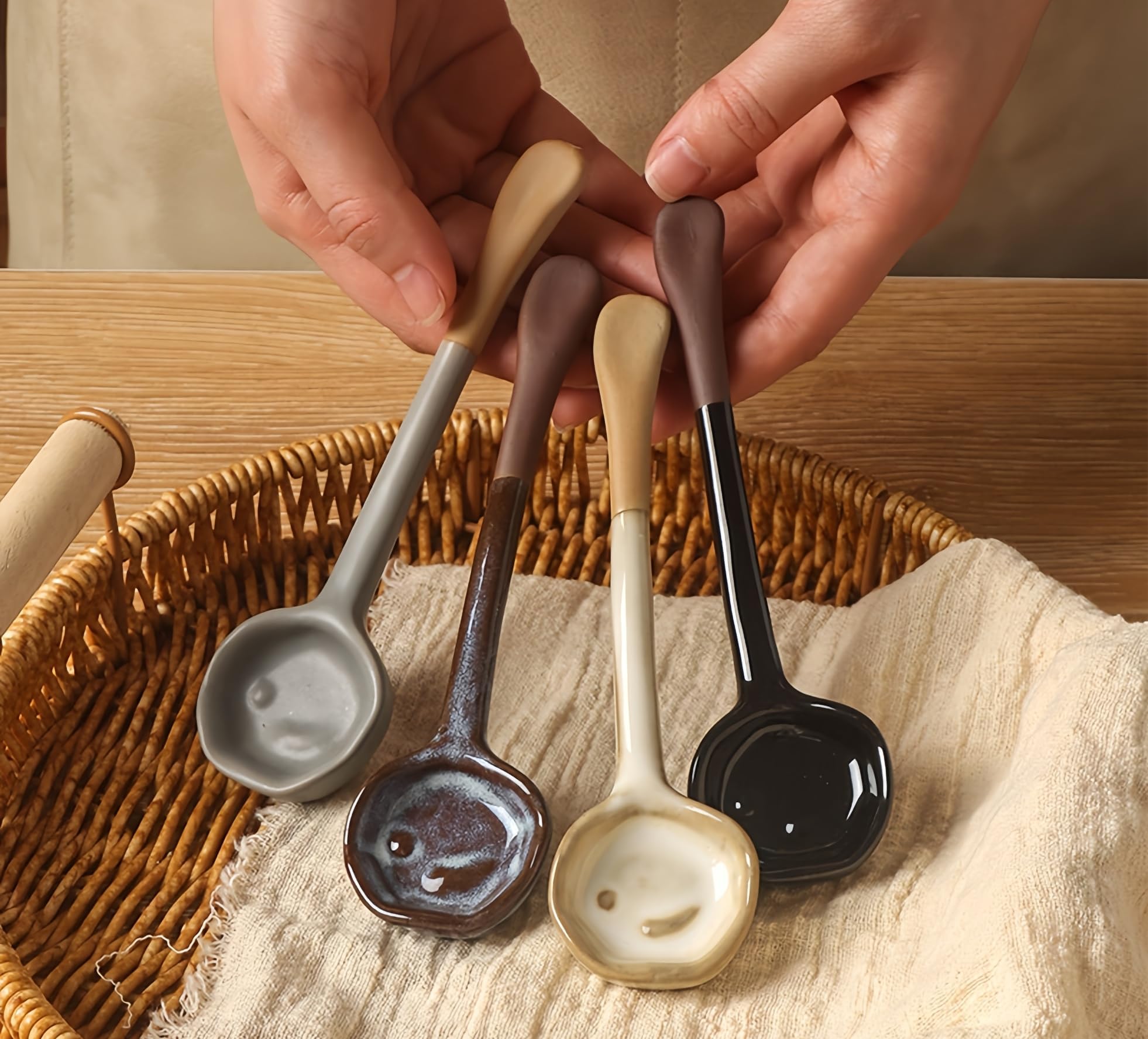 HengYuhating tea scoop for loose tea; accurate portioning and minimal spills.