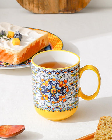 HENXFEN LEAD gift-ready mug set displayed as a thoughtful present