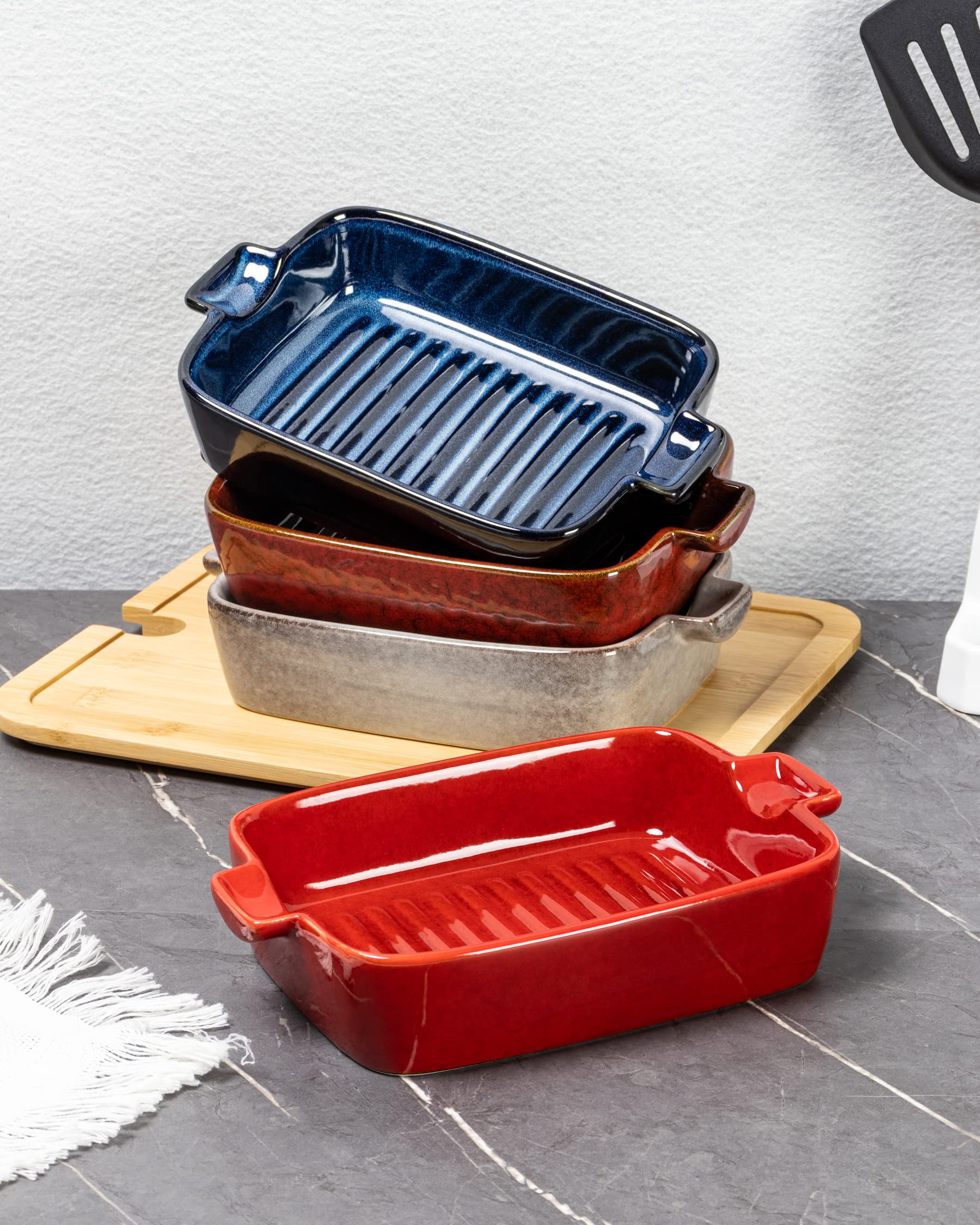HENXFEN LEAD ceramic oven-safe bakeware withstands high heat for daily meals.