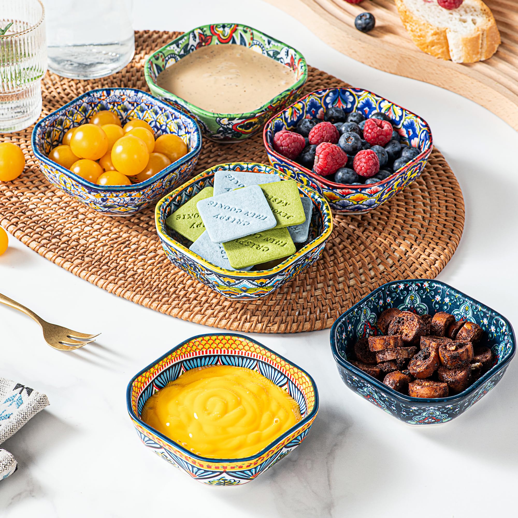 HENXFEN LEAD 8oz bowls are microwave-safe for reheating sauces and desserts.