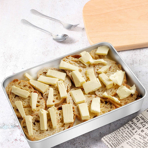 Herogo pan ideal for lasagna, brownies, casseroles, and cakes in everyday cooking.