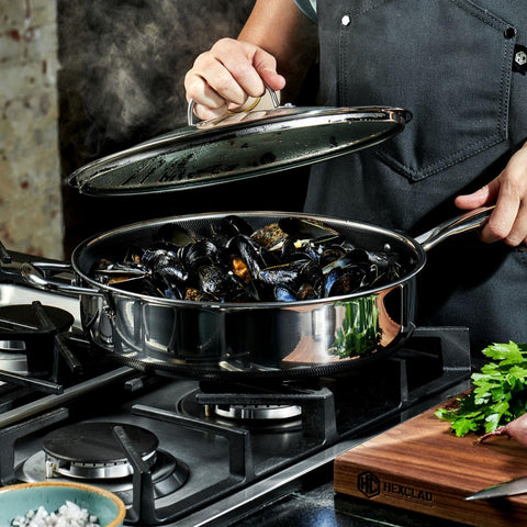Oven-safe up to 900°F offers high-heat flexibility for finishing dishes.