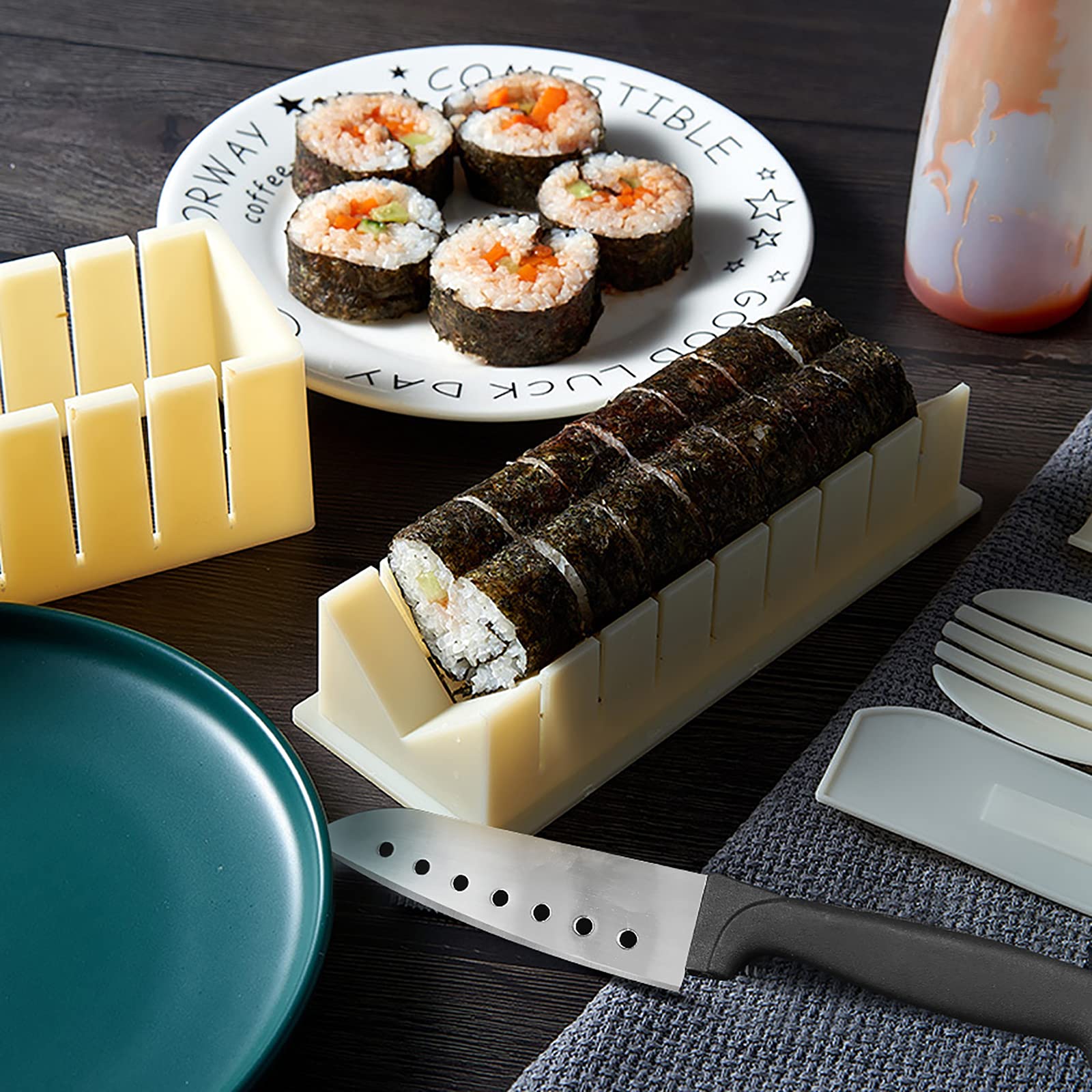 HI NINGER sushi knife for clean cuts and neat rolls.