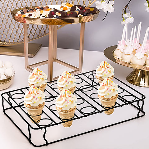 Hiceeden display-ready dessert stand, ideal for parties and events