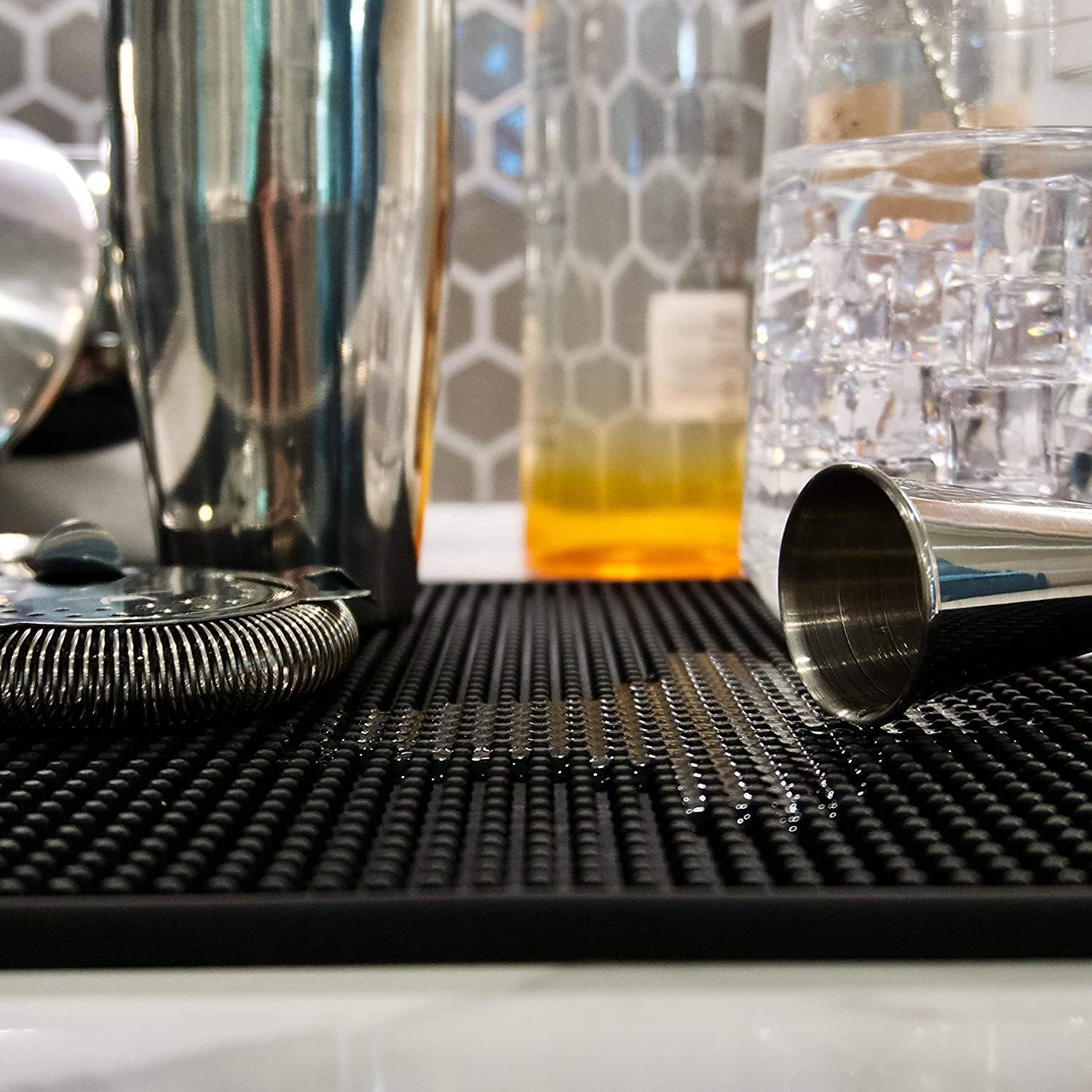 Highball & Chaser bar mat is dishwasher safe for quick cleaning after service.