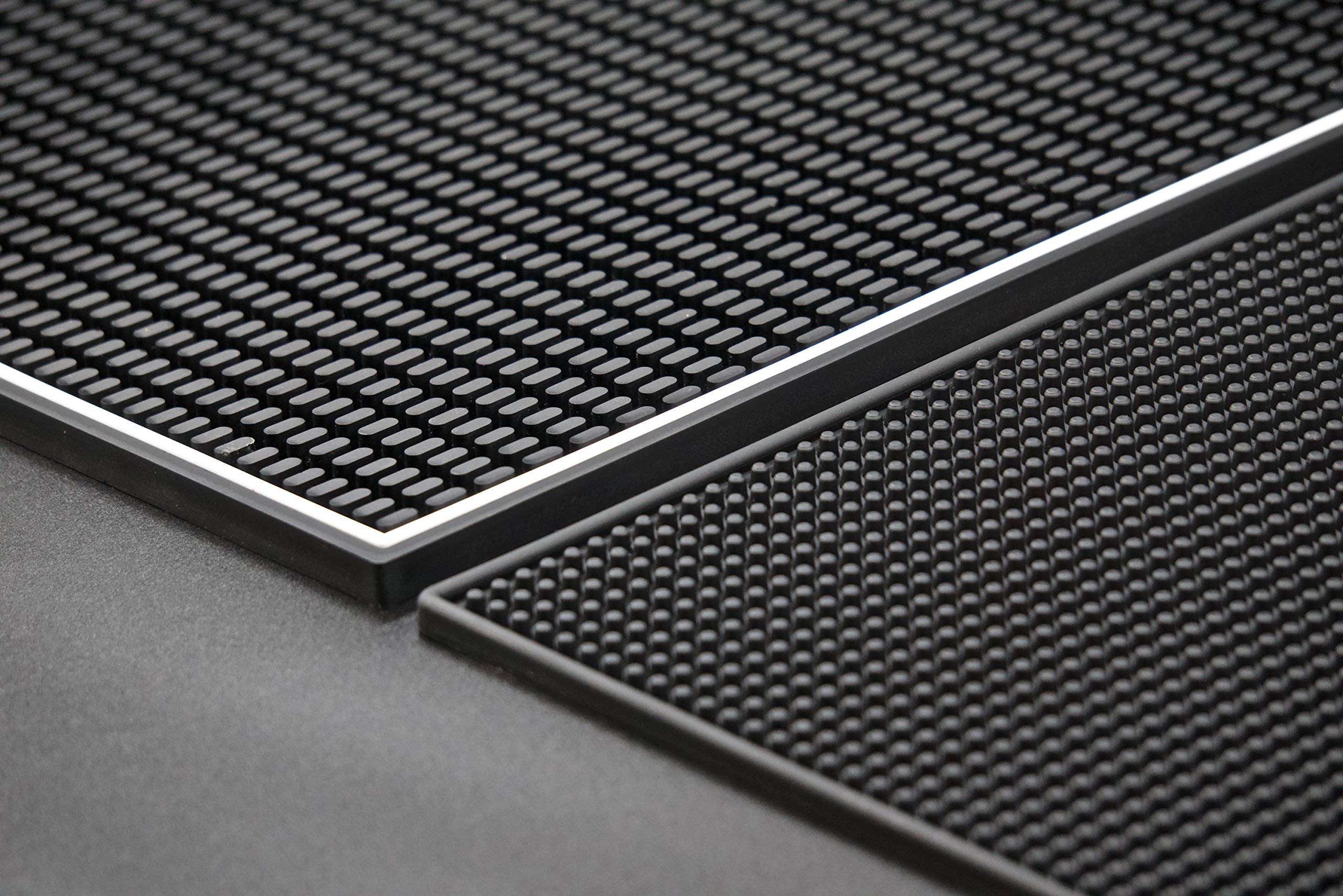 Highball and Chaser bar mat features durable 0.5 inch rubber for longevity